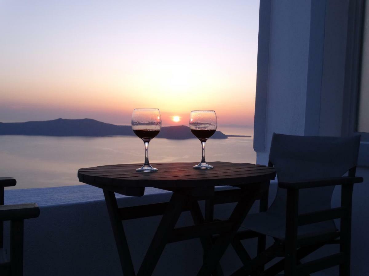 Yposkafo Suites - Studio - Santorini ฟิรา ภายนอก รูปภาพ