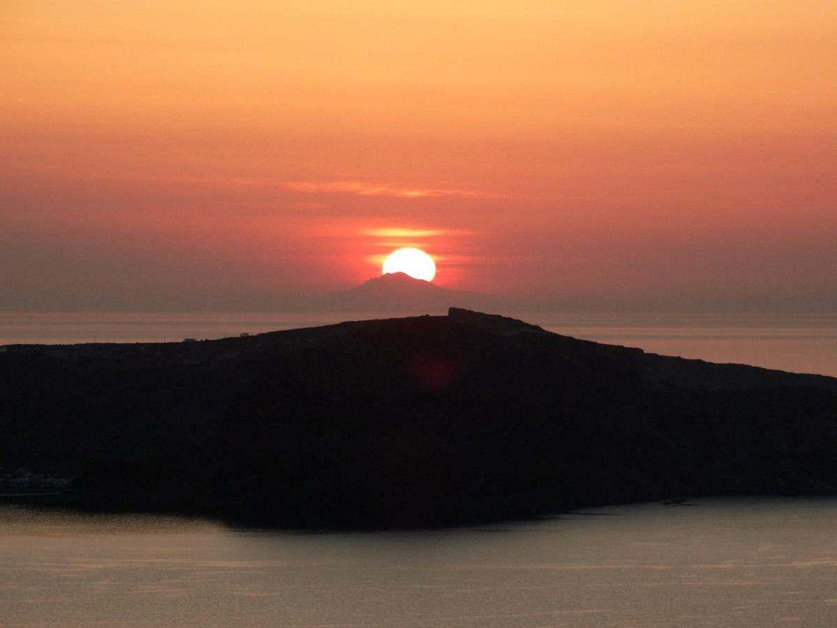 Yposkafo Suites - Studio - Santorini ฟิรา ภายนอก รูปภาพ