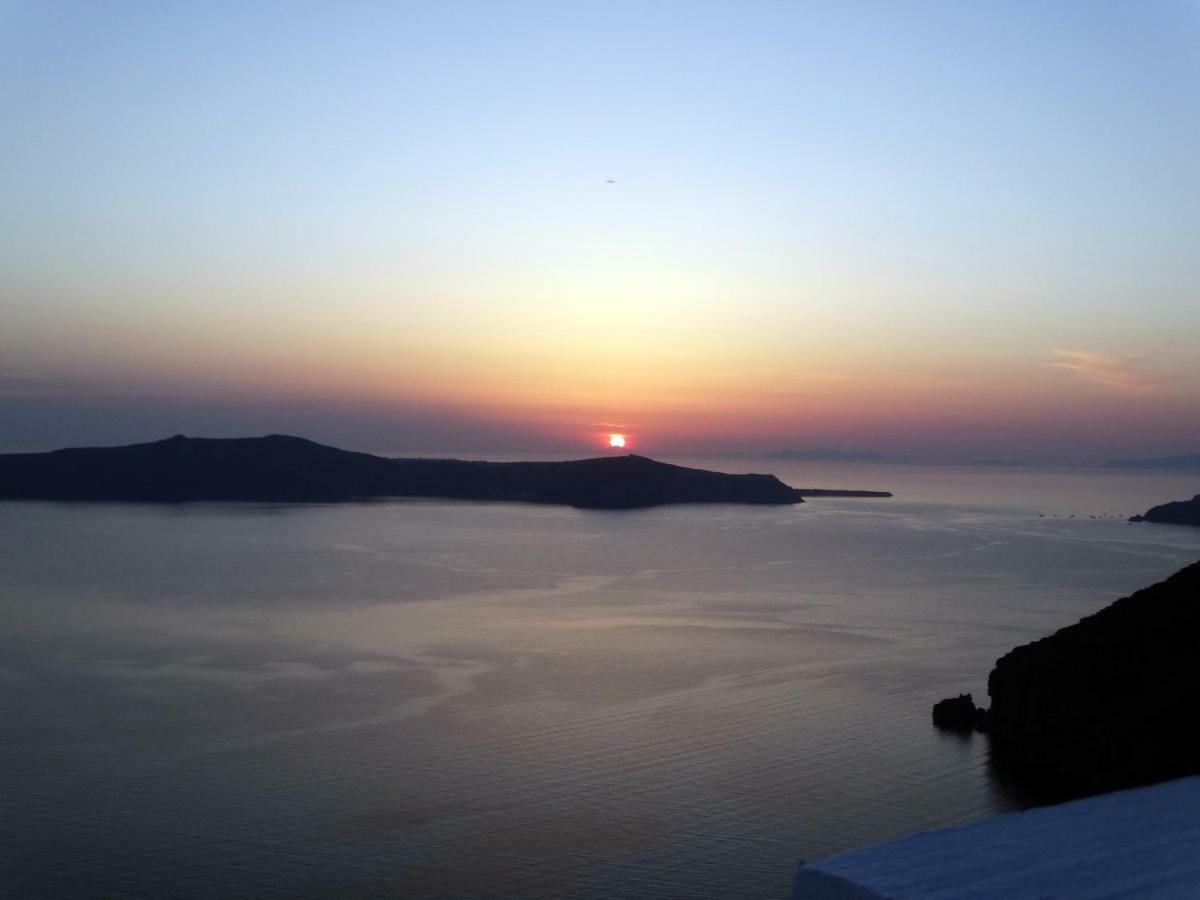 Yposkafo Suites - Studio - Santorini ฟิรา ภายนอก รูปภาพ